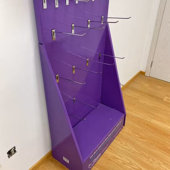 Pegboard de metal personalizável Smile para montagem na parede, cabide de brinquedo de cozinha com ganchos, display de aço Pegboard